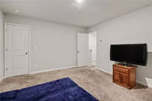 186 Brasch Park Dr, Grantville, GA 30220 - Photo 13