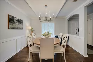 13 Ivy Square Northeast, Atlanta, GA 30342 - Photo 5