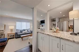 13 Ivy Square Northeast, Atlanta, GA 30342 - Photo 7