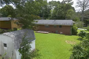 135 Delmoor Dr NW, Atlanta, GA 30311 - Photo 9