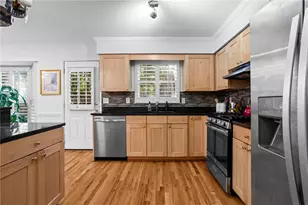 101 Defoors Mill Dr NW, Atlanta, GA 30318 - Photo 7