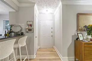 6800 Glenridge Dr, Atlanta, GA 30328 - Photo 3