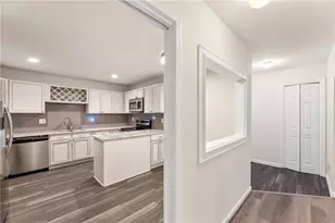 167 Maribeau Square NW, Atlanta, GA 30327 - Photo 7