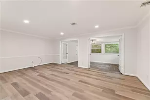 167 Maribeau Square NW, Atlanta, GA 30327 - Photo 3