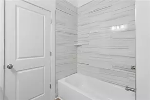 2782 Mango Cir NW, Atlanta, GA 30318 - Photo 25