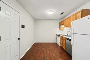 209 E Wilson St, Villa Rica, GA 30180 - Photo 9