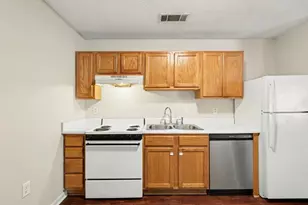 209 E Wilson St, Villa Rica, GA 30180 - Photo 11