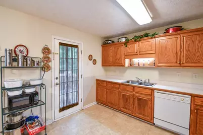 3864 Amber Glen Lane, Gainesville, GA 30507 - Photo 15