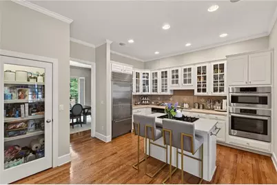 4678 Ivygate Circle SE #8E, Atlanta, GA 30339 - Photo 3