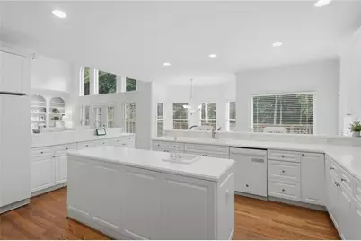 12125 Helleri Hollow, Johns Creek, GA 30005 - Photo 3
