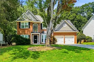 575 Kingsport Dr, Alpharetta, GA 30076 - Photo 1