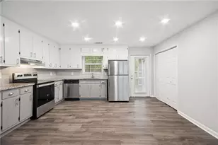 360 Bellemeade Dr SW, Marietta, GA 30008 - Photo 3