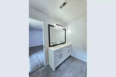 8399 Lake Drive, Snellville, GA 30039 - Photo 17
