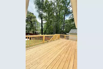 8399 Lake Drive, Snellville, GA 30039 - Photo 27