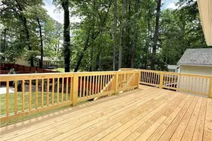8399 Lake Dr, Snellville, GA 30039 - Photo 27