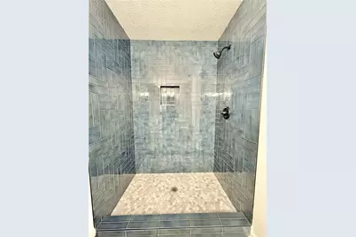 8399 Lake Drive, Snellville, GA 30039 - Photo 25