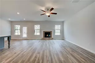 256 Edgefield Wy, Locust Grove, GA 30248 - Photo 19