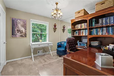 1054 Fairfield Drive NE, Marietta, GA 30068 - Photo 9