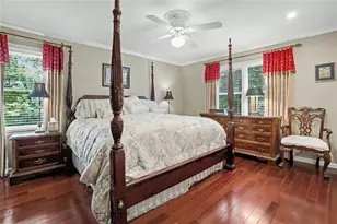1054 Fairfield Dr NE, Marietta, GA 30068 - Photo 11