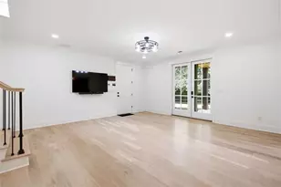 96 Woodstock Rd, Roswell, GA 30075 - Photo 29