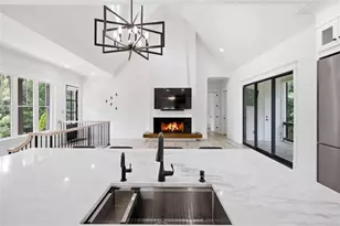 96 Woodstock Rd, Roswell, GA 30075 - Photo 19
