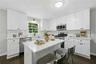 4279 W Mill Run Run NW, Kennesaw, GA 30152 - Photo 3