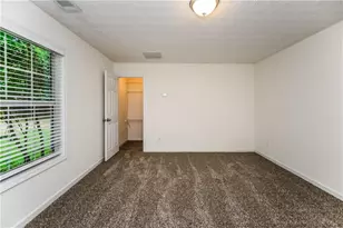 805 Lewis Ridge Cir, Lawrenceville, GA 30045 - Photo 7