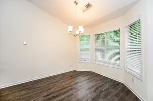 805 Lewis Ridge Cir, Lawrenceville, GA 30045 - Photo 9