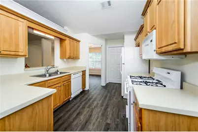 805 Lewis Ridge Circle, Lawrenceville, GA 30045 - Photo 3