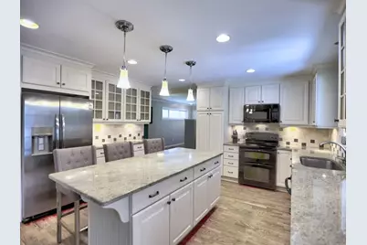 715 Glenforest Road, Sandy Springs, GA 30328 - Photo 15