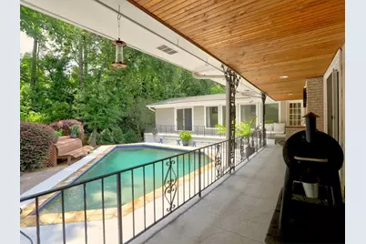 715 Glenforest Road, Sandy Springs, GA 30328 - Photo 33