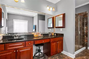 2599 St Paul Dr SW, Atlanta, GA 30331 - Photo 11
