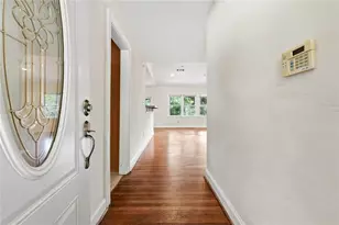 208 Midvale Dr NE, Atlanta, GA 30342 - Photo 3