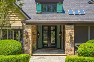 2401 Spalding Dr, Sandy Springs, GA 30350 - Photo 5
