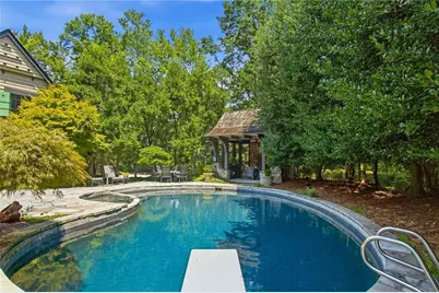 2401 Spalding Drive, Sandy Springs, GA 30350 - Photo 19