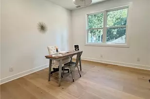 2336 Brookhurst Dr, Dunwoody, GA 30338 - Photo 15