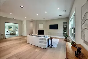 2336 Brookhurst Dr, Dunwoody, GA 30338 - Photo 11