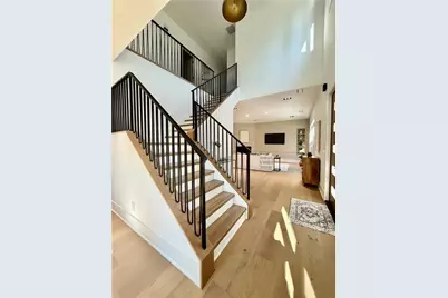2336 Brookhurst Drive, Dunwoody, GA 30338 - Photo 7