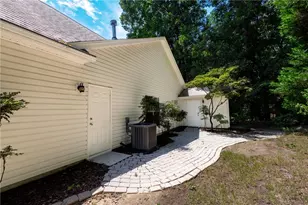 1265 Cedar Oak Ln, Lawrenceville, GA 30043 - Photo 3