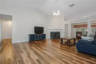 1265 Cedar Oak Ln, Lawrenceville, GA 30043 - Photo 11