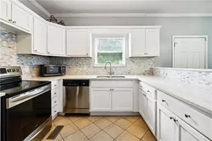 1051 Ada Ave NW, Atlanta, GA 30318 - Photo 11