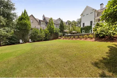 4667 Dudley Lane, Atlanta, GA 30327 - Photo 19