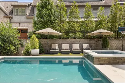 4667 Dudley Lane, Atlanta, GA 30327 - Photo 9