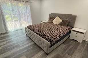 1766 Venetian Dr SW, Atlanta, GA 30311 - Photo 11