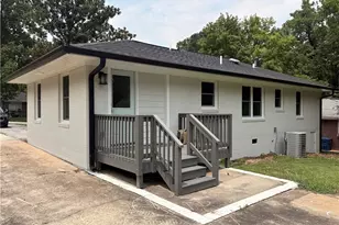 237 S Myrtle St, Winder, GA 30680 - Photo 31