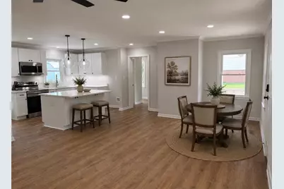 237 S Myrtle Street, Winder, GA 30680 - Photo 13