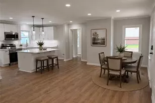 237 S Myrtle St, Winder, GA 30680 - Photo 13