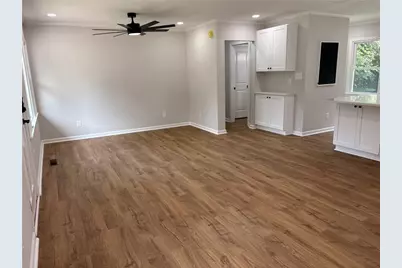 237 S Myrtle Street, Winder, GA 30680 - Photo 11