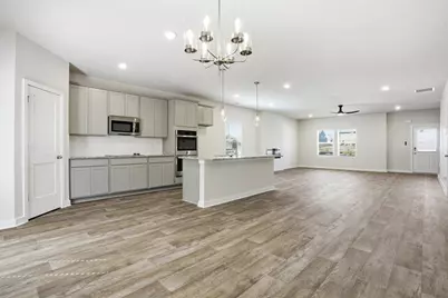 1555 Sungrown Way, McDonough, GA 30253 - Photo 3