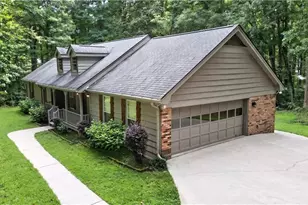 1955 Branchwood Ct, Snellville, GA 30078 - Photo 3